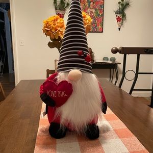 Rae Dunn “Love Bug” Gnome